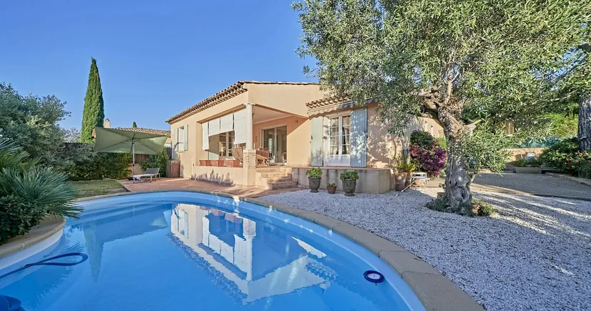 maison 4 pièces à Sainte-Maxime (83120) — photo 2