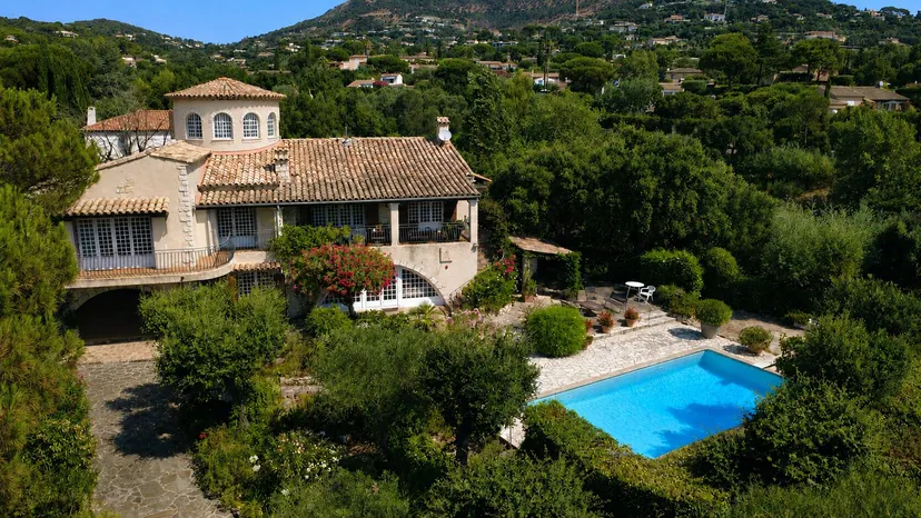 maison à Grimaud (83310) — photo 2